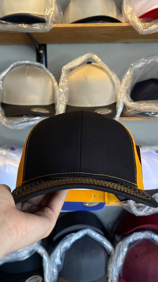 Gorra  Negro/Amarillo