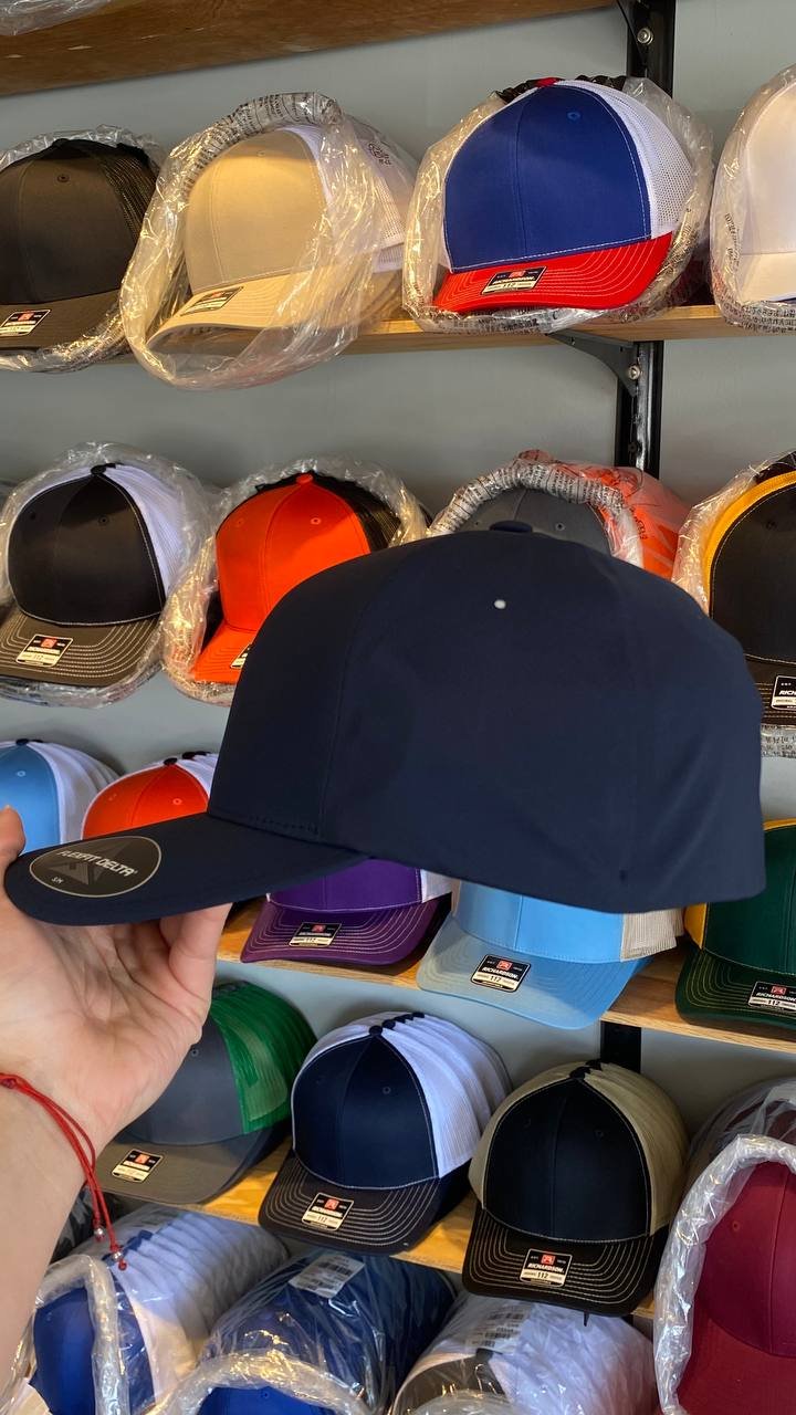 Gorra Azul Marino nuevo 2024